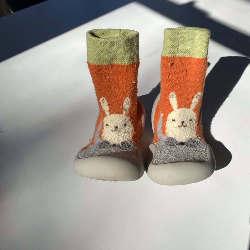 Collegien preppy bunny Sock Slippers